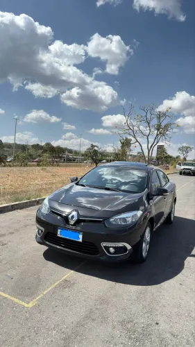 Renault Fluence Sedan Privilège 2.0 16V Flex AUT 2016