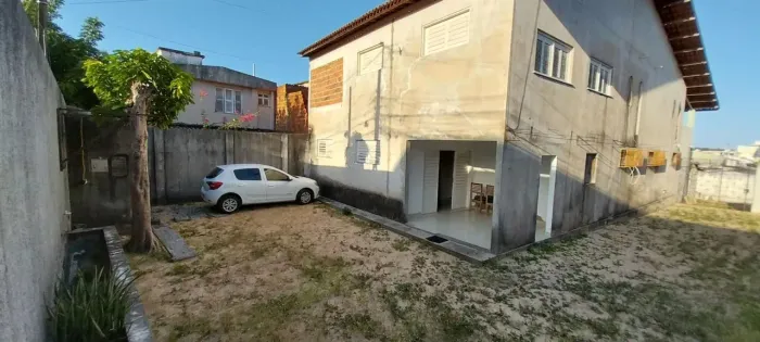 Oportunidade casa dúplex em terreno com 654 m² no bairro do Cocó.