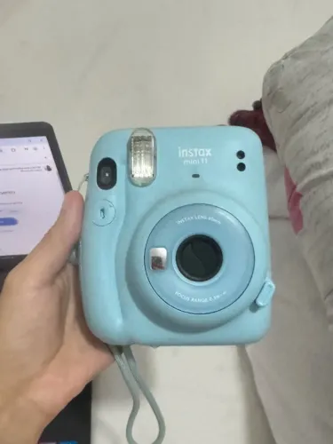 Polaroid 11