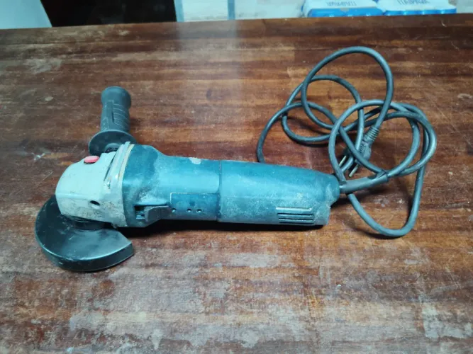 Esmerilhadeira Bosch 220v