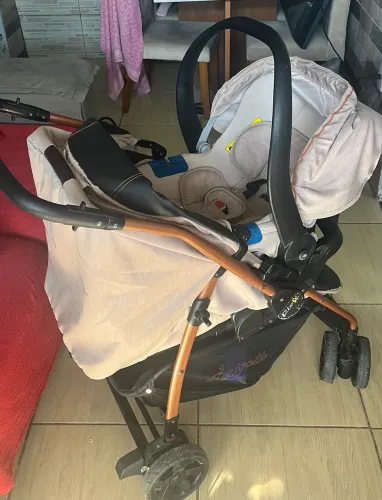 Carrinho de bebê RIO K BURIGOTTO