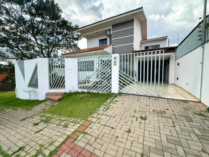 Sobrado à venda, Região do Lago, CASCAVEL - PR