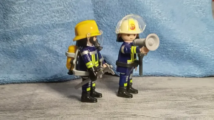 PLAYMOBIL BOMBEIRO E O CHEFE - COLECIONE.