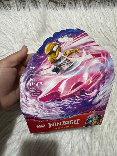 LEGO NINJAGO Spinjitzu Dragons Rising - 71824 e 71823