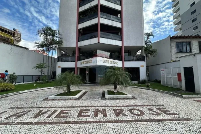 Apartamento para venda - 93m - 2 quartos em Umarizal - Belém/PA