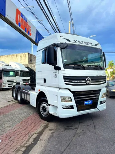 Volkswagen Meteor 29.520 6x4
