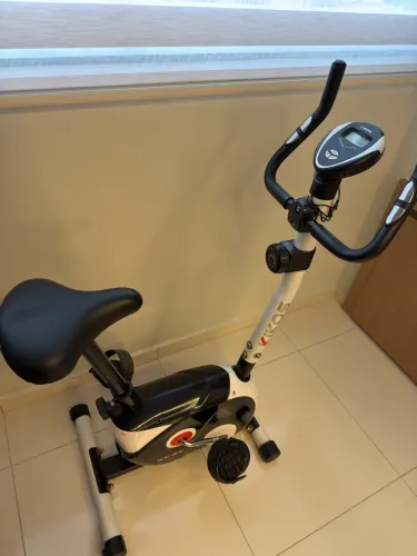 Bicicleta Ergométrica Kikos