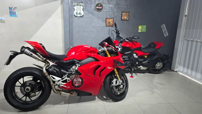 Escapamento Ducati panigale v4