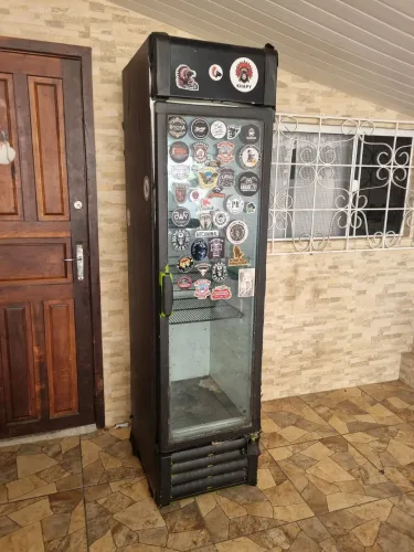 Geladeira expositora