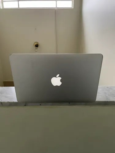MacBook Air 2015 256GB SSD + Carregador Original