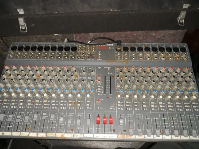 Mesa som soundtracs topaz 24-4