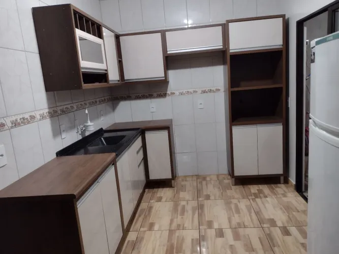 Montagem e desmontagem de móveis