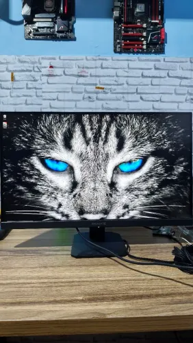 Monitor Gigabyte 27" QHD 180hz IPS
