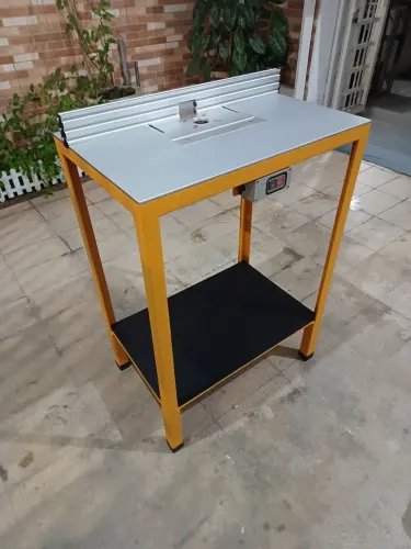 Tupia de Mesa 220V