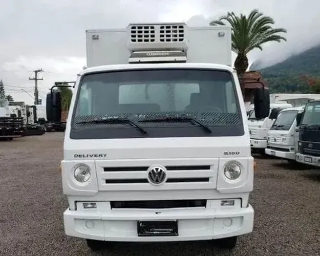 CAMINHÃO MERCEDEZ BENZ 8-160 2010