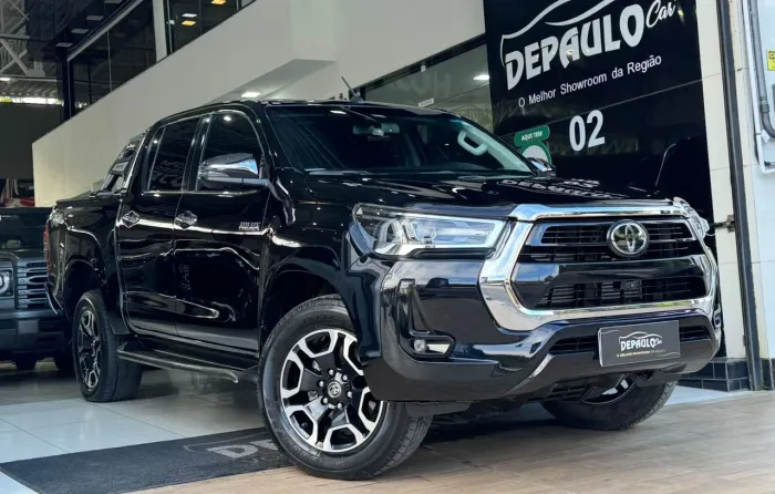 Toyota Hilux CD SRX 4X4 2.8 TDI 16V Diesel Aut. 2025