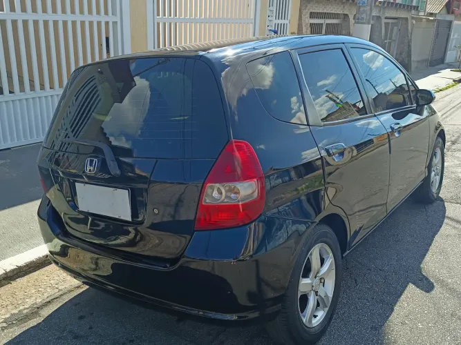 Honda Fit LX 1.4/ 1.4 Flex 8v/16v 5P Aut. 2004