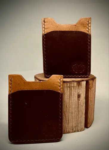 Carteira de Couro Vertical - Porta Cartões 