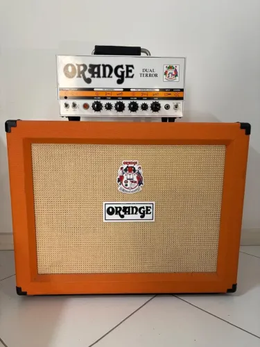 Cabeçote orange dual terror + caixa orange 2x12 V30