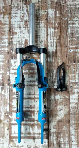 Suspensão de bicicleta