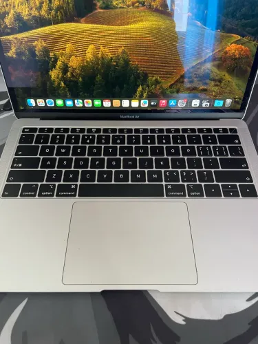 macbook air 2018 i5