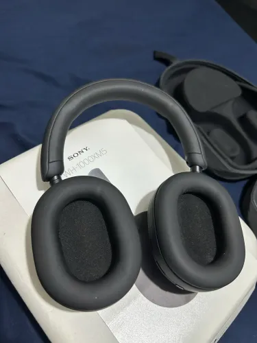 Fone de Ouvido Sony Wh-1000xm5