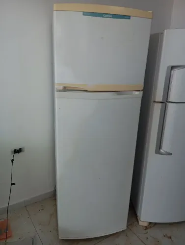 Vendo Geladeira Consul 363Litros, 110Volts, FrostFree, Revisada e Com 3 Meses de Garantia