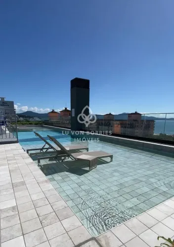 Apartamento à venda no bairro Jurerê - Florianópolis/SC