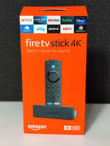 Amazon Fire TV Stick 4K 2ª Geração - Wi-Fi 6 e Controle Remoto com Alexa.