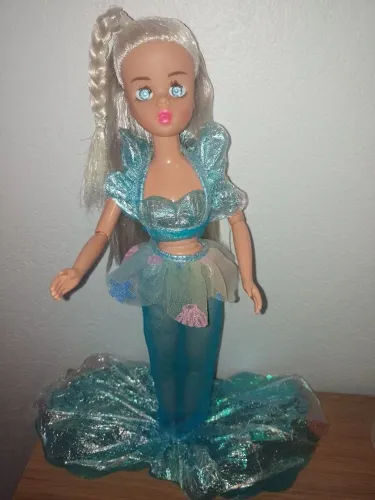 Boneca Susi Sereia 