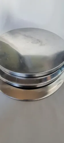 Formas para pizzas e pães