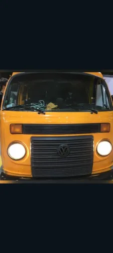 Volkswagen Kombi Standard 1.4 MI Total Flex 8V 2010