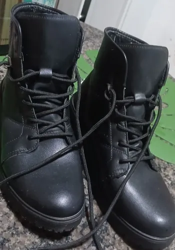 Bota n38