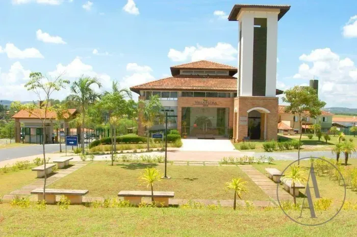 CASA À VENDA - CONDOMINIO VILA FLORA