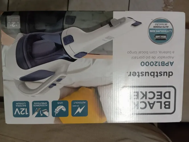 Aspirador de pó portátil a bateria novo Black and Decker