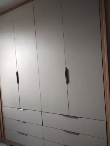Guarda roupa lindo, oferta imperdível