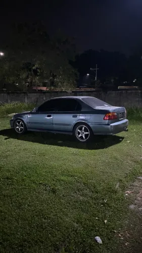 Honda Civic Sedan LX 1.6 16V Mec. 4P 2000