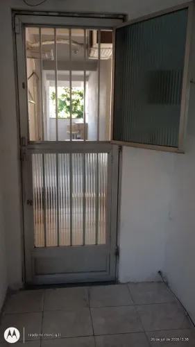 Sim... O motivo da venda é q vou trocá-las, aínda vou retirar do local...