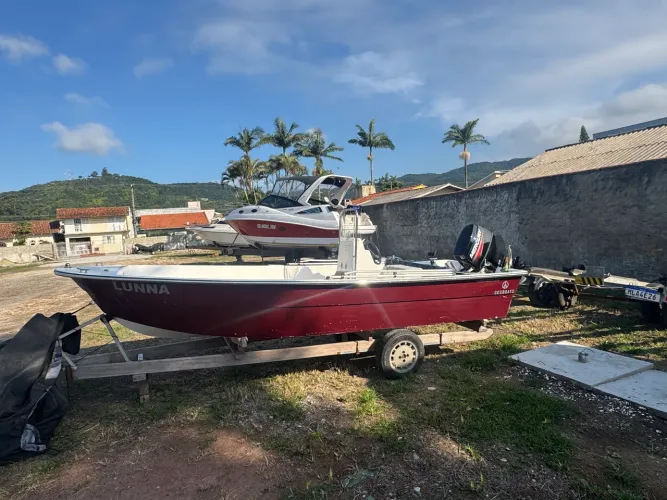Lancha SecBoats 16,7 pés 2021 motor 2023