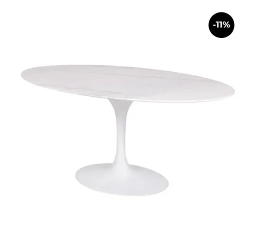 Mesa com tampo de mármore