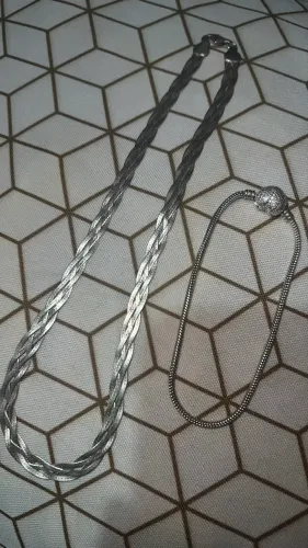 Corrente e Pandora de prata