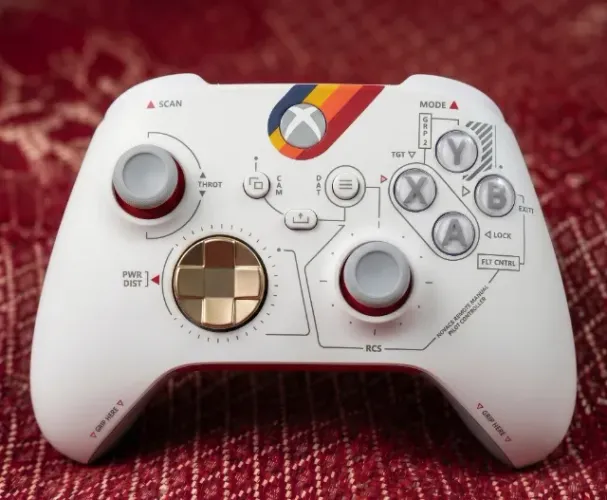 Xbox Series S + Controle Personalizado Starfield + Game Pass ( ABERTO A NEGOCIAR O VALOR)
