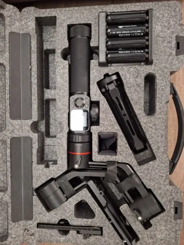 Estabilizador Gimbal Feiyutech Ak2000 Até 2,8kg (usado)