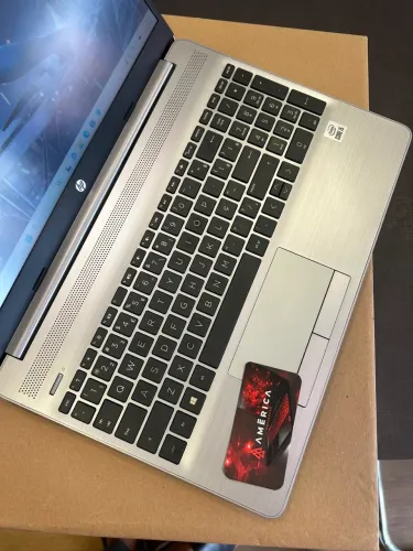 NOTEBOOK HP 8 GB RAM - CORE i5-8365u INTEL 256 GB SSD