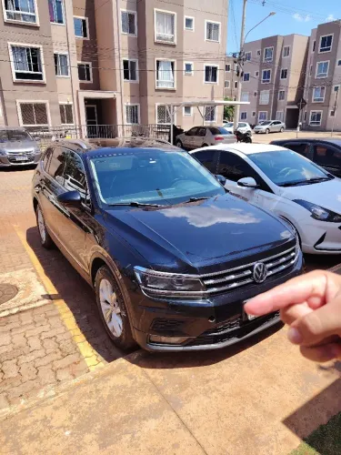 Volkswagen Tiguan Allspac Comf 250 TSI 1.4 Flex 2018