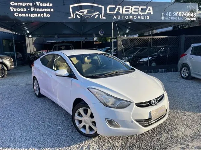 Hyundai Elantra GLS 1.8 16V Aut. 2013