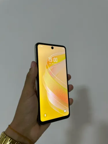 Infinix Smart 8