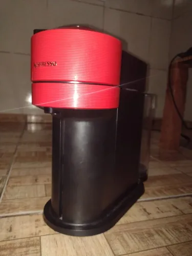 Cafeteira de capsula.