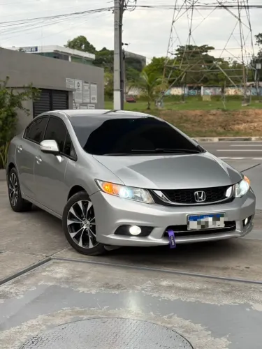 Honda Civic Sedan LXR 2.0 Flexone 16V Aut. 4P 2016
