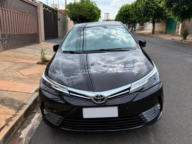 Toyota Corolla Altis 2.0 Flex 16V Aut. 2018